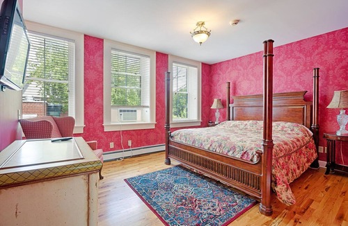 Cazenovia Hotel | The Lincklaen House
