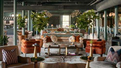 Biddeford Hotel | The Lincoln Hotel