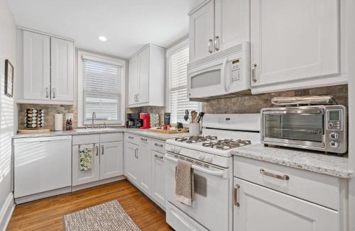Linden Hills House | The Linden House