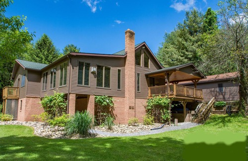 Bodines House | The Lingerlong Lodge