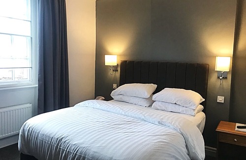 Belper Hotel | The Lion Hotel