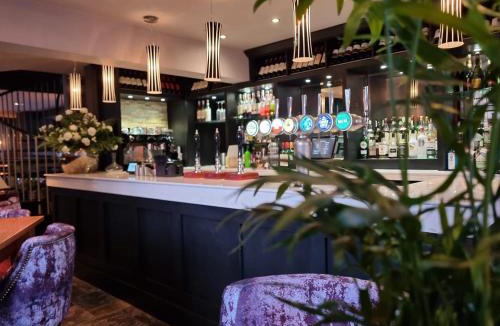 Brewood Hotel | The Lion Hotel