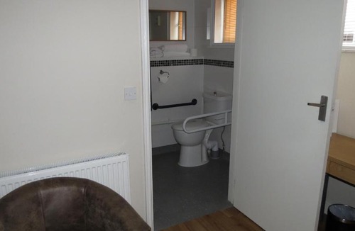 Waddesdon Hotel | The Lion Waddesdon