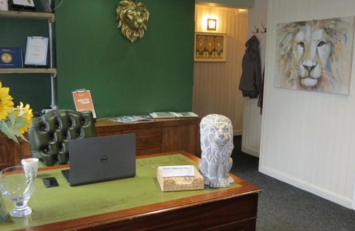 Waddesdon Hotel | The Lion Waddesdon