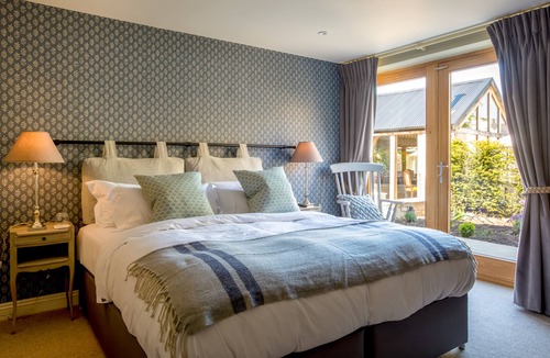 Wendlebury Hotel | The Lion Wendlebury