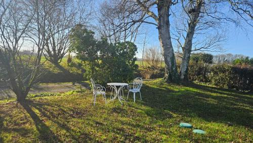 Mantilly House | The Lions Den - La Loge Guest House