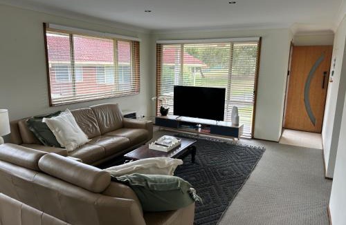 Tuross Head Apartment | The little beach house