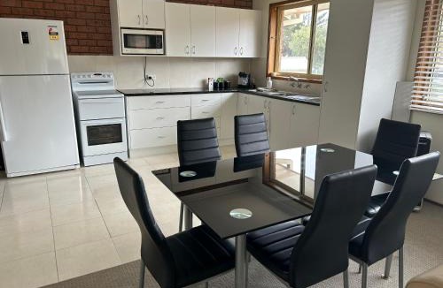 Tuross Head Apartment | The little beach house