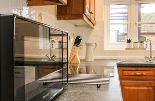 Abberley Cottage | The Little Beehive