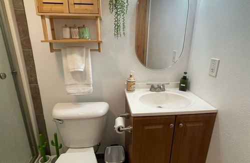 Marysville Apartment | The Little Blue Guesthouse
