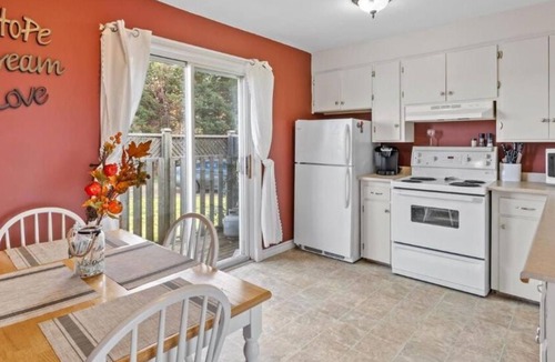 Fernwood House | The Little Beach Getaway