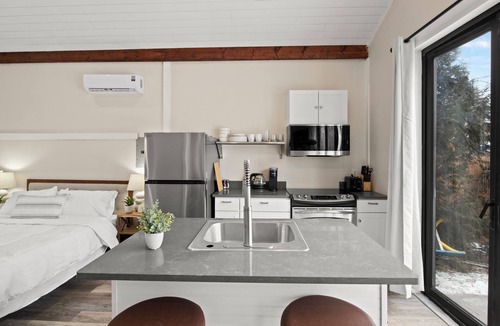 Canandaigua Cabin | The Little Cabin By The Lake