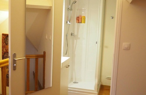 Domvast Bed & Breakfast | The little chartreuse