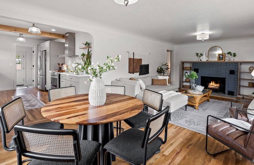 Sunset House | The Little Gem - North End with a Pool!