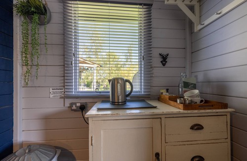 York Cabin | The Little Hide - Cabin