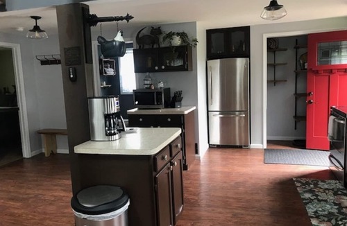 Dale House | The Little House at Dutch Flats