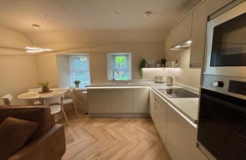 Kirkwall House | The Little House