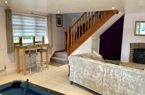 Ramsden Heath House | The little house