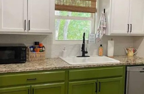 Cookson Cabin | The Little Lake Shack- Pet Friendly Treehouse Cabin