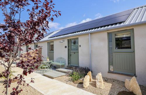 Burford House | The Little Loft