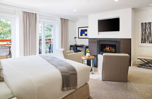 Downtown Hotel | The Little Nell