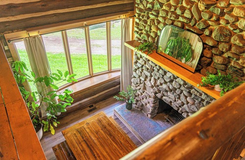 Gleason Cabin | The Little Place on Pine