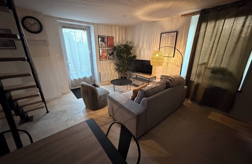 Mellac Condo | The little refuge