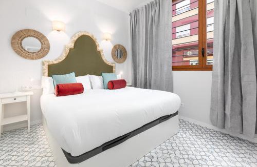 Campanar Apartment | The Little Village Apartments