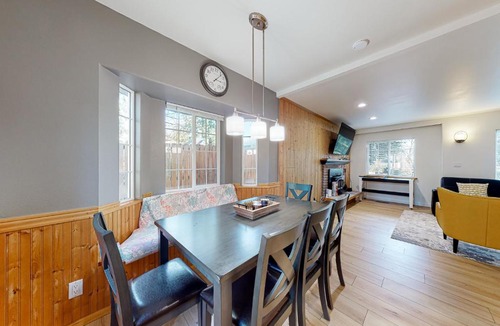 Renton House | The Little Wing Roost