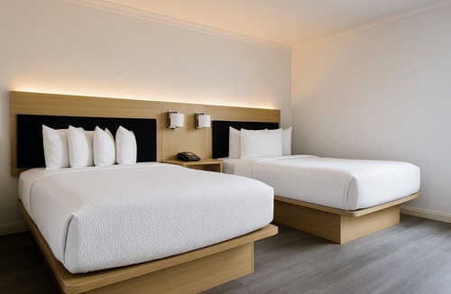 Westlake South Hotel | The Live Hotel