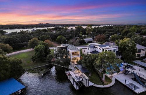 Highland Haven House | The Live Oaks at Highland Haven with Concierge Services