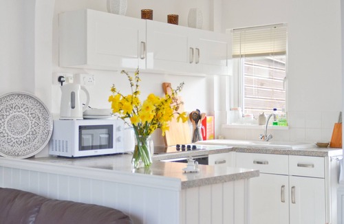 Nettlestone Ski Chalet | The Lobster Pot