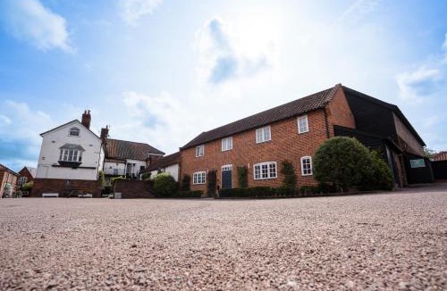 Loddon Bed & Breakfast | The Loddon Swan