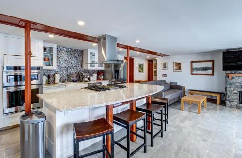 Stowe Area House | The Lodge #23