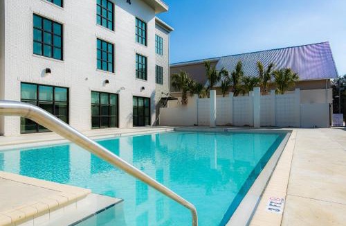 Seagrove Beach Hotel | The Lodge 30A