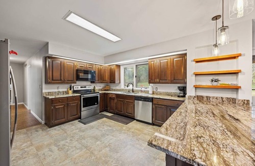 Nicholasville House | The Lodge A-Frame Getaway