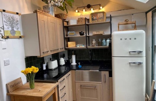 Atworth Cabin | The Lodge - a tranquil escape