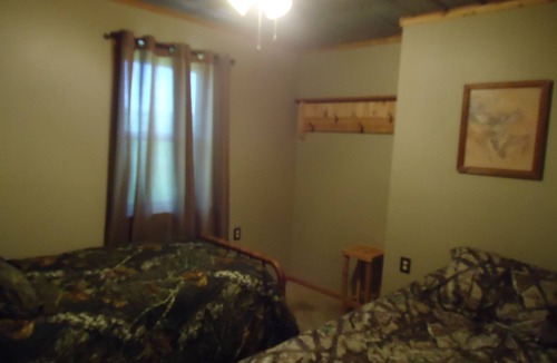 Carrollton Cabin | The Lodge at 5J Hunts