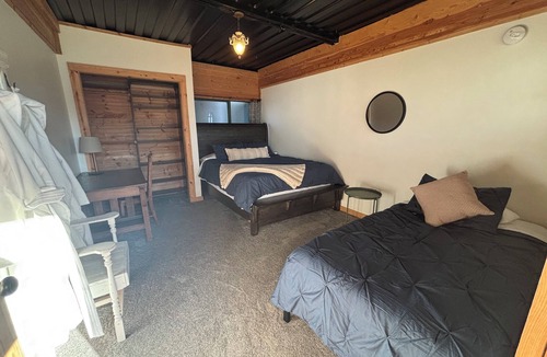 Woods Creek Cabin | The Lodge at Blueberry Ridge