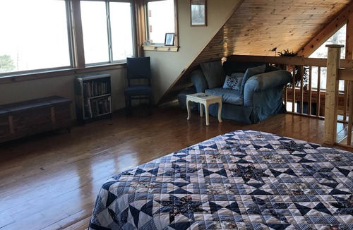 Magnet Cabin | The Lodge at Buzzard's Roost