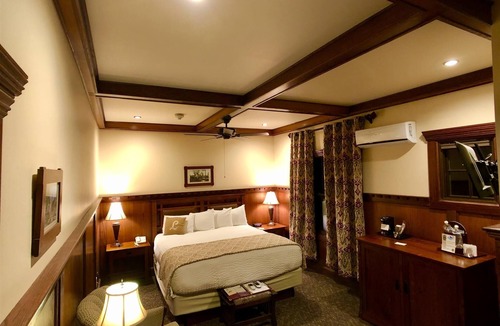 Cloudcroft Hotel | The Lodge at Cloudcroft