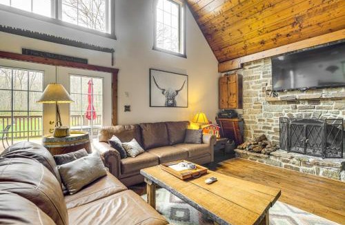 Bland House | 'The Lodge at Crider Creek' Getaway on 140 Acres!
