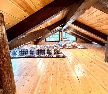 Sundance Cabin | The Lodge at Devils Tower