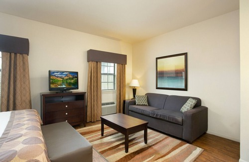 Kenedy Hotel | The Lodge at Kenedy