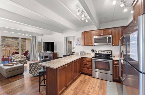 Dillon Apartment | The Lodge at Lake Dillon #111 by Summit County Mountain Retreats