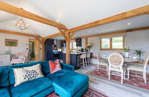 Sherborne House | The Lodge at Leigh