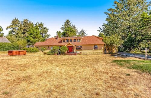 Gearhart House | The Lodge at Little Beach