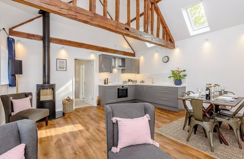 Tangmere Cottage | The Lodge at Oldbury Barns