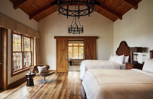 Vesta Cabin | The Lodge at Primland, Auberge Collection