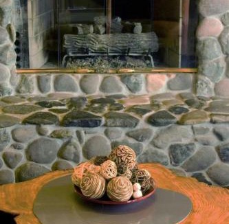Roseburg Hotel | The Lodge at Roseburg